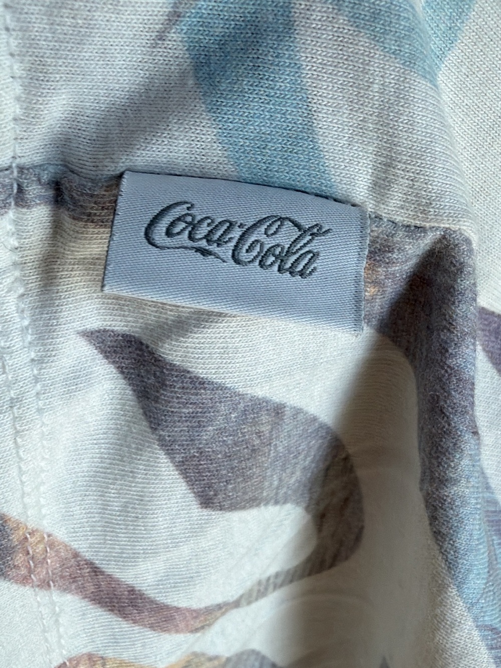 Kith x Coca-Cola All-Over Print Mott Tee - Size Medium - Picture 5 of 6